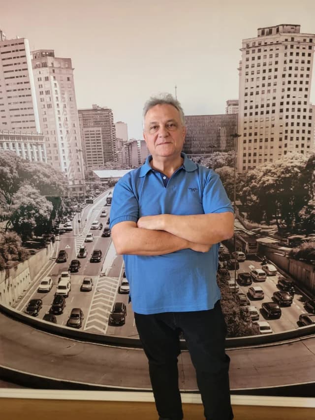 Léo Varella · Sócio-Fundador Conexão Contabilidade